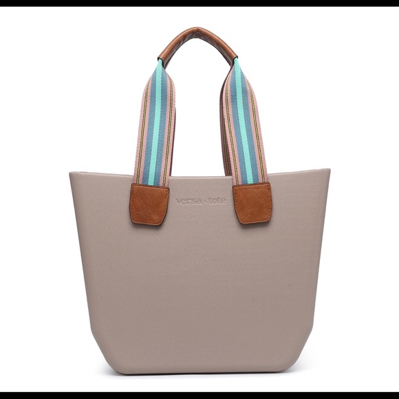 Versa Tote w/Bonus set interchangeable straps included - Picture 5 of 17